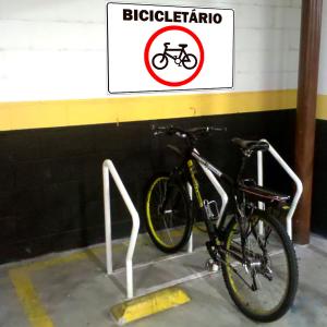 Placa 120x80cm Personalizável PS Branco 2mm 120x80cm Colorido - Impressão Digital UV  Corte Reto 